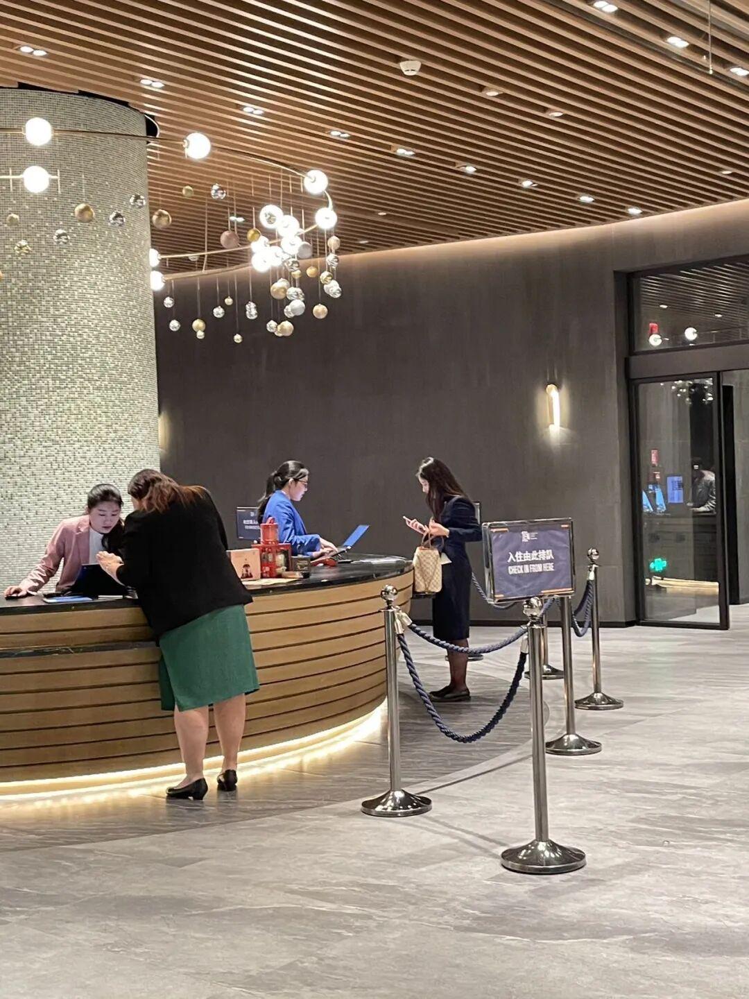 世界杯客户端安装说明-五星级酒店带人不登记可以吗？网友：又是上网涨见识的一天！