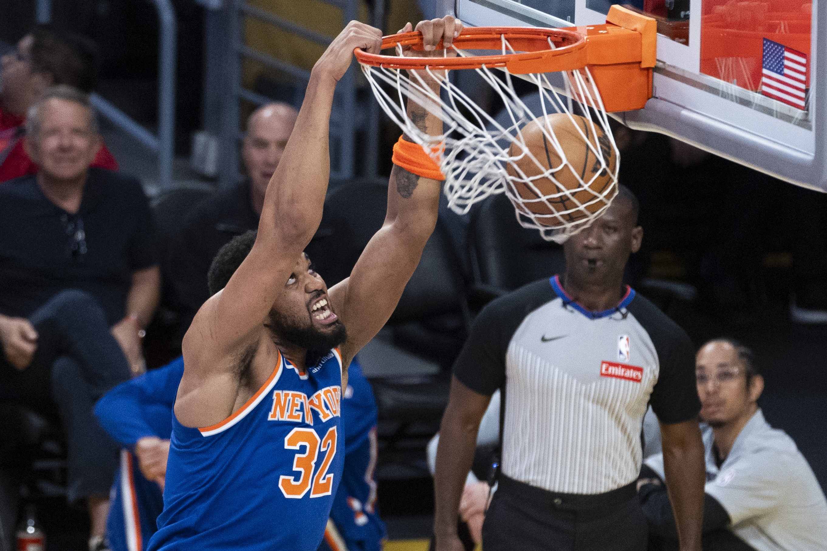 世界杯比赛直播地址-解说：勇士打得不错了&amp;年轻人要抓紧机会成长 唐斯没得到战术倾斜